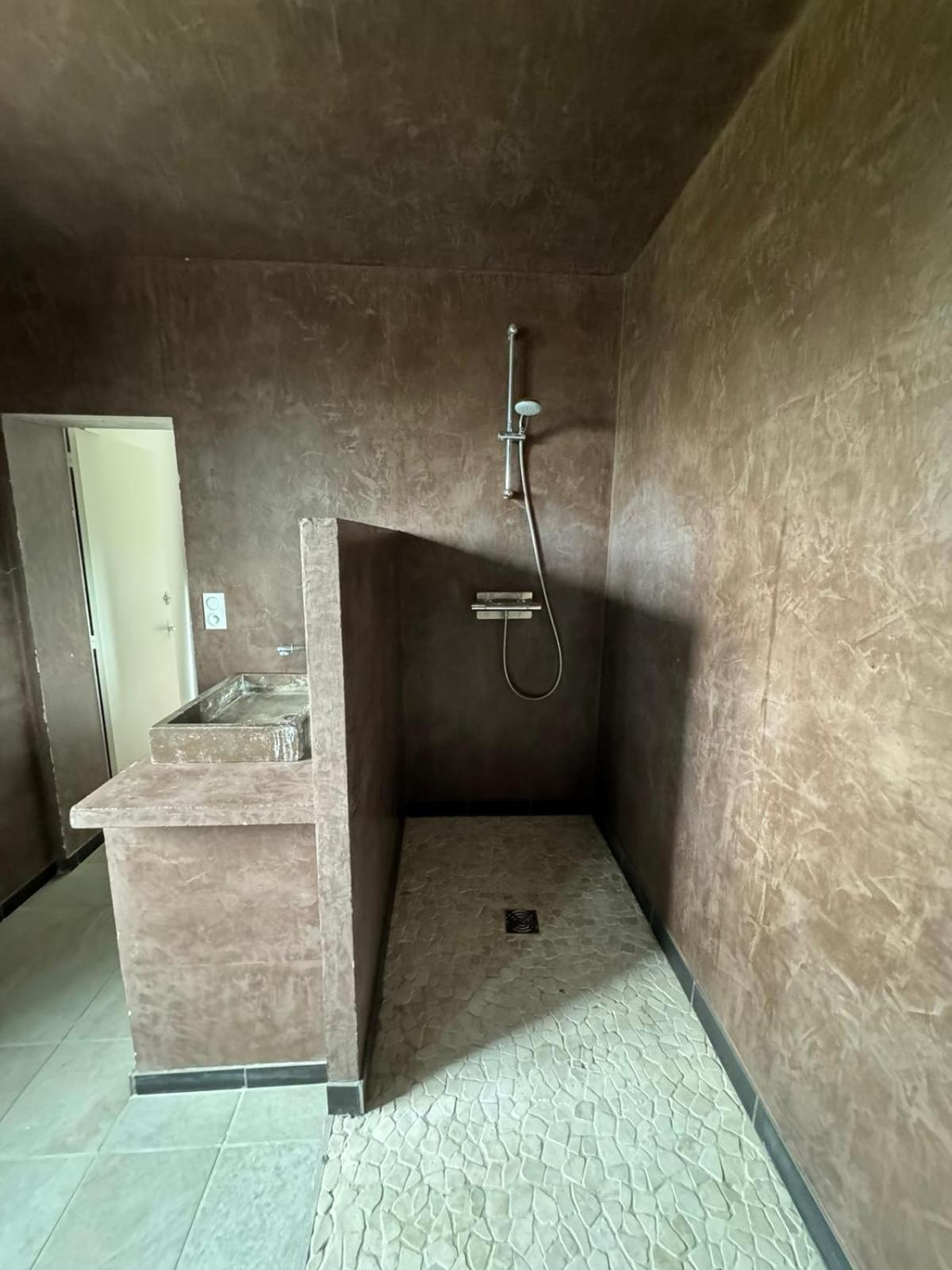 Chambre Double avec Salle de Bains Privative
